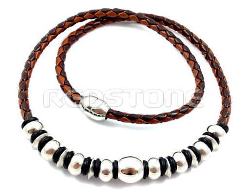 Oceľový náhrdelník SN3879